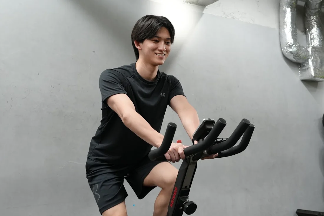 エアロバイクでの有酸素運動
